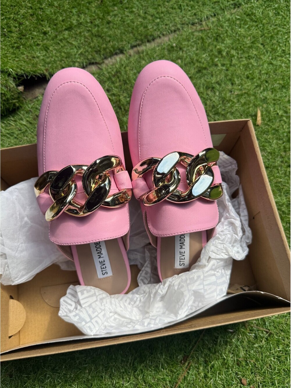 Steve Madden Kiki pink chain loafers